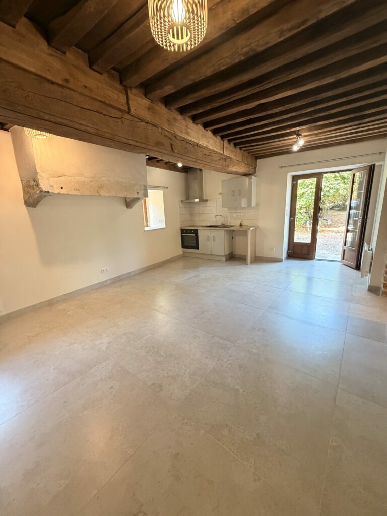Maison de village en duplex T3- ECUTIGNY 21360